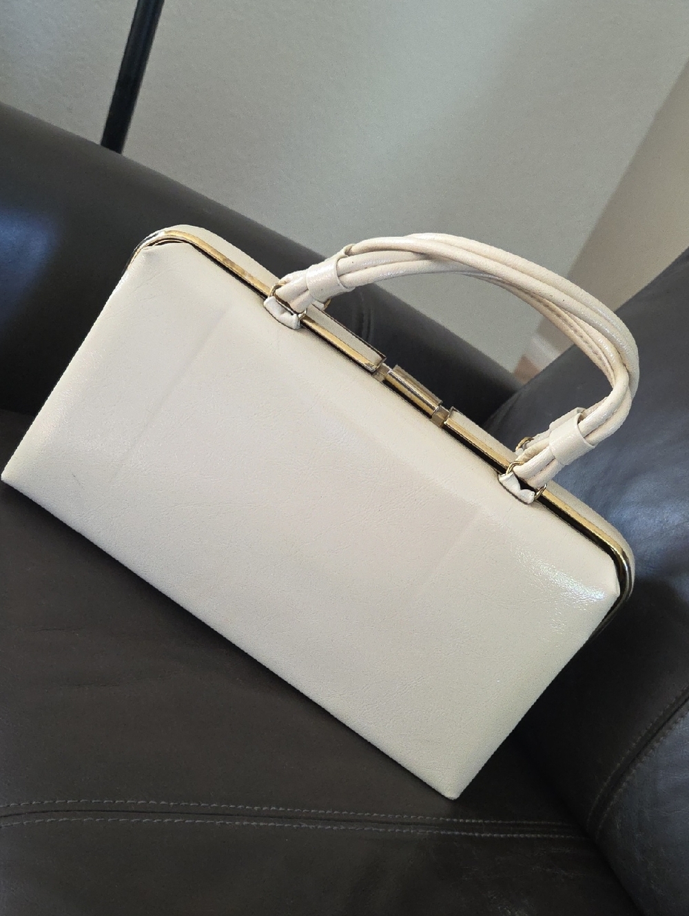 Elegant Cream Top-Handle Women's Bag